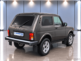 Фото LADA Niva 2121 I Рестайлинг с пробегом Фото LADA Niva 2121 I Рестайлинг с пробегом