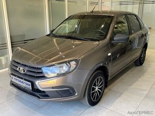 Фото LADA Granta I Рестайлинг с пробегом Фото LADA Granta I Рестайлинг с пробегом