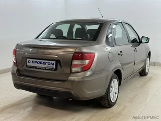 Фото LADA Granta I Рестайлинг с пробегом Фото LADA Granta I Рестайлинг с пробегом