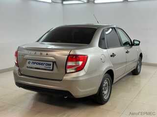 Фото LADA Granta I Рестайлинг с пробегом Фото LADA Granta I Рестайлинг с пробегом