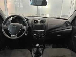 Фото LADA Granta I Рестайлинг с пробегом Фото LADA Granta I Рестайлинг с пробегом