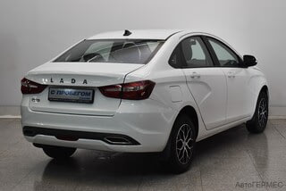 Фото LADA Vesta I Рестайлинг с пробегом Фото LADA Vesta I Рестайлинг с пробегом