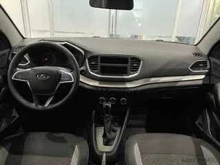 Фото LADA Vesta I Рестайлинг с пробегом Фото LADA Vesta I Рестайлинг с пробегом