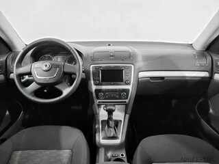 Фото SKODA Octavia II Рестайлинг с пробегом Фото SKODA Octavia II Рестайлинг с пробегом