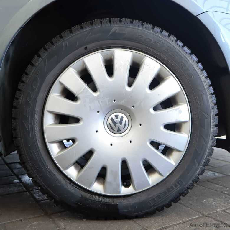 Фото Volkswagen Jetta V с пробегом