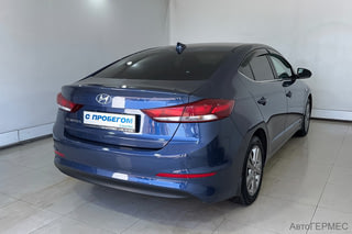 Фото HYUNDAI Elantra VI (AD) с пробегом Фото HYUNDAI Elantra VI (AD) с пробегом