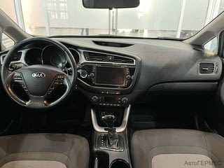 Фото Kia Ceed II Рестайлинг с пробегом Фото Kia Ceed II Рестайлинг с пробегом