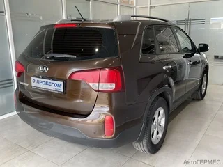 Фото Kia Sorento II Рестайлинг с пробегом Фото Kia Sorento II Рестайлинг с пробегом