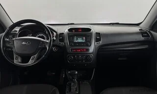Фото Kia Sorento II Рестайлинг с пробегом Фото Kia Sorento II Рестайлинг с пробегом