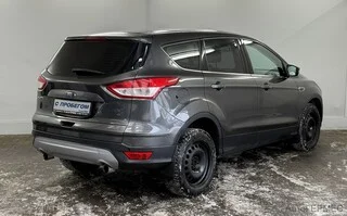 Фото Ford Kuga II с пробегом Фото Ford Kuga II с пробегом