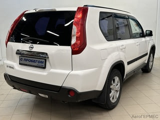 Фото NISSAN X-Trail II Рестайлинг с пробегом Фото NISSAN X-Trail II Рестайлинг с пробегом