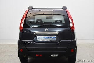 Фото NISSAN X-Trail II Рестайлинг с пробегом Фото NISSAN X-Trail II Рестайлинг с пробегом