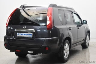 Фото NISSAN X-Trail II Рестайлинг с пробегом Фото NISSAN X-Trail II Рестайлинг с пробегом