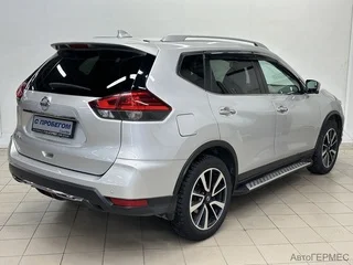 Фото NISSAN X-Trail III Рестайлинг с пробегом Фото NISSAN X-Trail III Рестайлинг с пробегом