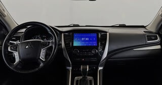 Фото MITSUBISHI Pajero Sport III с пробегом Фото MITSUBISHI Pajero Sport III с пробегом