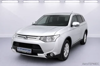 Фото MITSUBISHI Outlander III Рестайлинг с пробегом Фото MITSUBISHI Outlander III Рестайлинг с пробегом