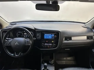 Фото MITSUBISHI Outlander III Рестайлинг 2 с пробегом Фото MITSUBISHI Outlander III Рестайлинг 2 с пробегом