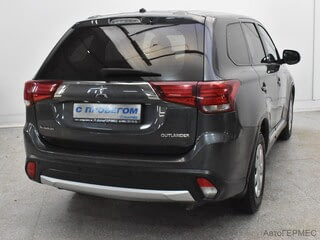 Фото MITSUBISHI Outlander III Рестайлинг 2 с пробегом Фото MITSUBISHI Outlander III Рестайлинг 2 с пробегом