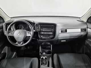 Фото MITSUBISHI Outlander III Рестайлинг 2 с пробегом Фото MITSUBISHI Outlander III Рестайлинг 2 с пробегом