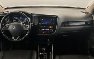 Фото MITSUBISHI Outlander III Рестайлинг 2 с пробегом Фото MITSUBISHI Outlander III Рестайлинг 2 с пробегом