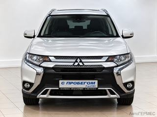 Фото MITSUBISHI Outlander III Рестайлинг 3 с пробегом Фото MITSUBISHI Outlander III Рестайлинг 3 с пробегом