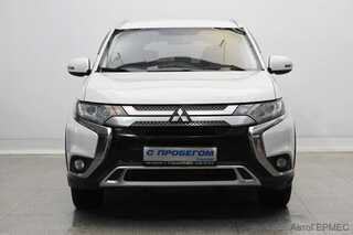 Фото MITSUBISHI Outlander III Рестайлинг 3 с пробегом Фото MITSUBISHI Outlander III Рестайлинг 3 с пробегом