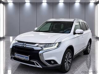 Фото MITSUBISHI Outlander III Рестайлинг 3 с пробегом Фото MITSUBISHI Outlander III Рестайлинг 3 с пробегом