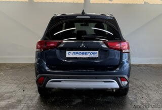 Фото MITSUBISHI Outlander III Рестайлинг 3 с пробегом Фото MITSUBISHI Outlander III Рестайлинг 3 с пробегом