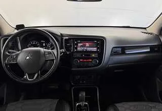 Фото MITSUBISHI Outlander III Рестайлинг 3 с пробегом Фото MITSUBISHI Outlander III Рестайлинг 3 с пробегом