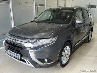 Фото MITSUBISHI Outlander III Рестайлинг 3 с пробегом Фото MITSUBISHI Outlander III Рестайлинг 3 с пробегом