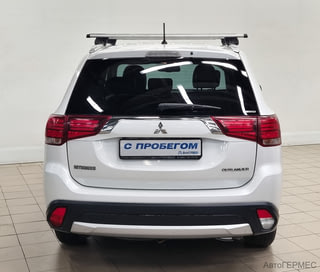 Фото MITSUBISHI Outlander III Рестайлинг 2 с пробегом Фото MITSUBISHI Outlander III Рестайлинг 2 с пробегом