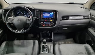 Фото MITSUBISHI Outlander III Рестайлинг 2 с пробегом Фото MITSUBISHI Outlander III Рестайлинг 2 с пробегом