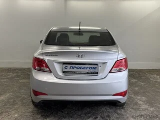 Фото HYUNDAI Solaris I Рестайлинг с пробегом Фото HYUNDAI Solaris I Рестайлинг с пробегом