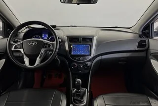 Фото HYUNDAI Solaris I Рестайлинг с пробегом Фото HYUNDAI Solaris I Рестайлинг с пробегом