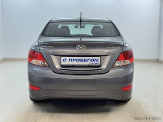 Фото HYUNDAI Solaris I с пробегом Фото HYUNDAI Solaris I с пробегом