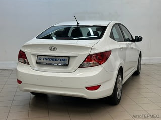 Фото HYUNDAI Solaris I с пробегом Фото HYUNDAI Solaris I с пробегом