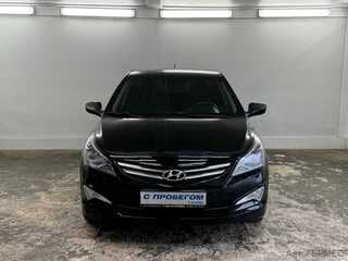 Фото HYUNDAI Solaris I Рестайлинг с пробегом Фото HYUNDAI Solaris I Рестайлинг с пробегом