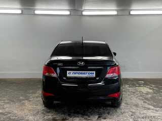 Фото HYUNDAI Solaris I Рестайлинг с пробегом Фото HYUNDAI Solaris I Рестайлинг с пробегом