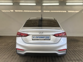 Фото HYUNDAI Solaris II с пробегом Фото HYUNDAI Solaris II с пробегом