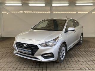 Фото HYUNDAI Solaris II с пробегом Фото HYUNDAI Solaris II с пробегом
