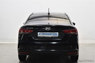 Фото HYUNDAI Solaris II Рестайлинг с пробегом Фото HYUNDAI Solaris II Рестайлинг с пробегом