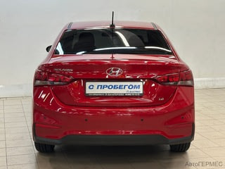Фото HYUNDAI Solaris II с пробегом Фото HYUNDAI Solaris II с пробегом