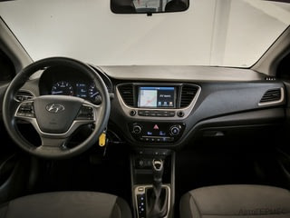 Фото HYUNDAI Solaris II с пробегом Фото HYUNDAI Solaris II с пробегом