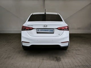 Фото HYUNDAI Solaris II с пробегом Фото HYUNDAI Solaris II с пробегом