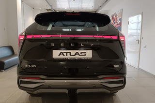 GEELY Atlas NEW Flagship Фото GEELY Atlas NEW Flagship