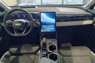 GEELY Atlas NEW Flagship Фото GEELY Atlas NEW Flagship