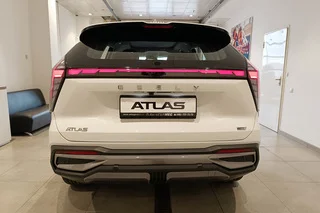 GEELY Atlas NEW Flagship Фото GEELY Atlas NEW Flagship