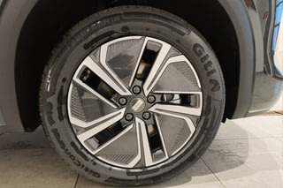 GEELY EX5 Гибрид EM-R Макс Фото GEELY EX5 Гибрид EM-R Макс