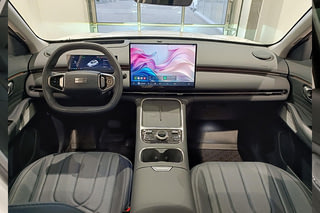 GEELY EX5 EM-i Max Фото GEELY EX5 EM-i Max