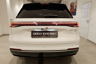 GEELY EX5 EM-i Max Фото GEELY EX5 EM-i Max